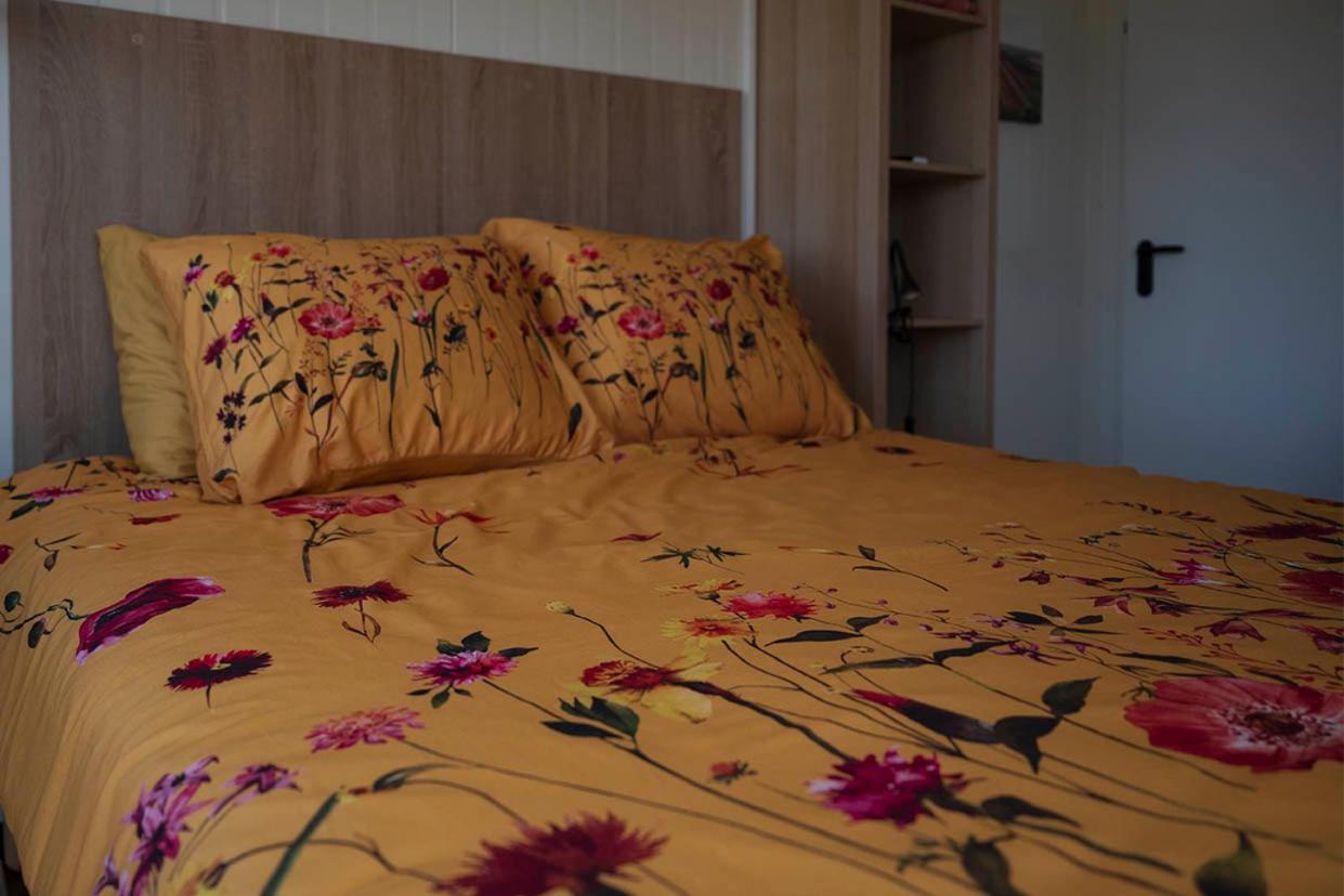 Bloem & Bed Bed and Breakfast 't Zand Εξωτερικό φωτογραφία