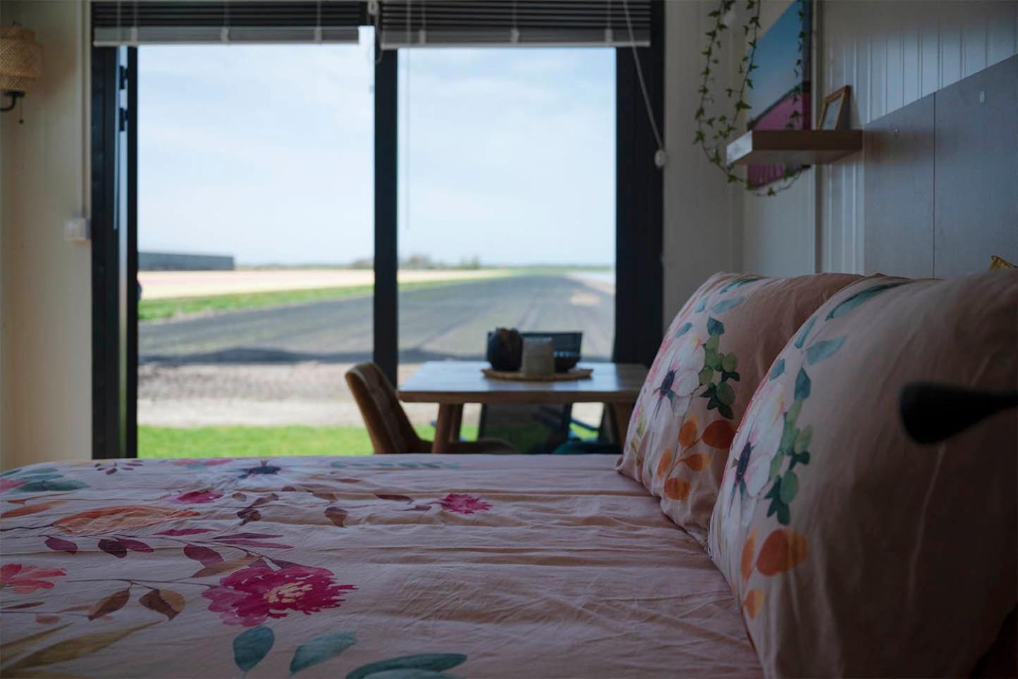 Bloem & Bed Bed and Breakfast 't Zand Εξωτερικό φωτογραφία